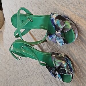 Green floral stillettos
